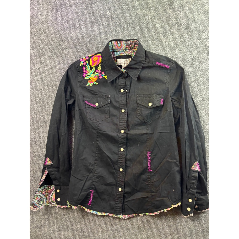 Ryan Michael Western Shirt Womens Medium Black Floral Embroidered Snap Front